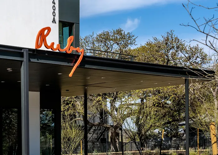 Hotel The Ruby 4*