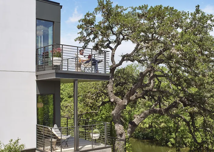 Hotel The Ruby Round Rock