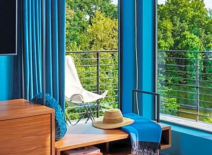 Hotel The Ruby Round Rock